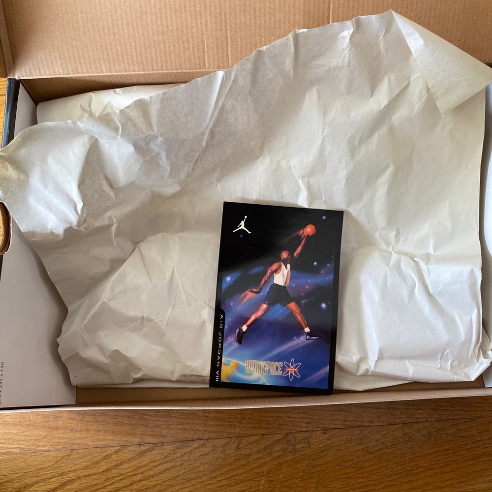 {SOLD} Air Jordan 8 Retro - Picture 7 of 10